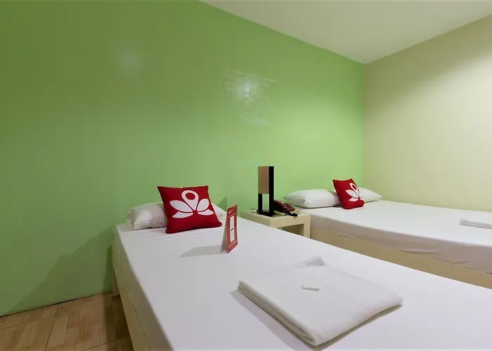 West Gorordo Hotel 2*